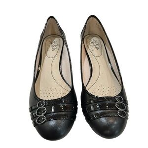 LifeStride Soft System Black Comfort Wedge Flats Size 9M Round Toe Work Shoes